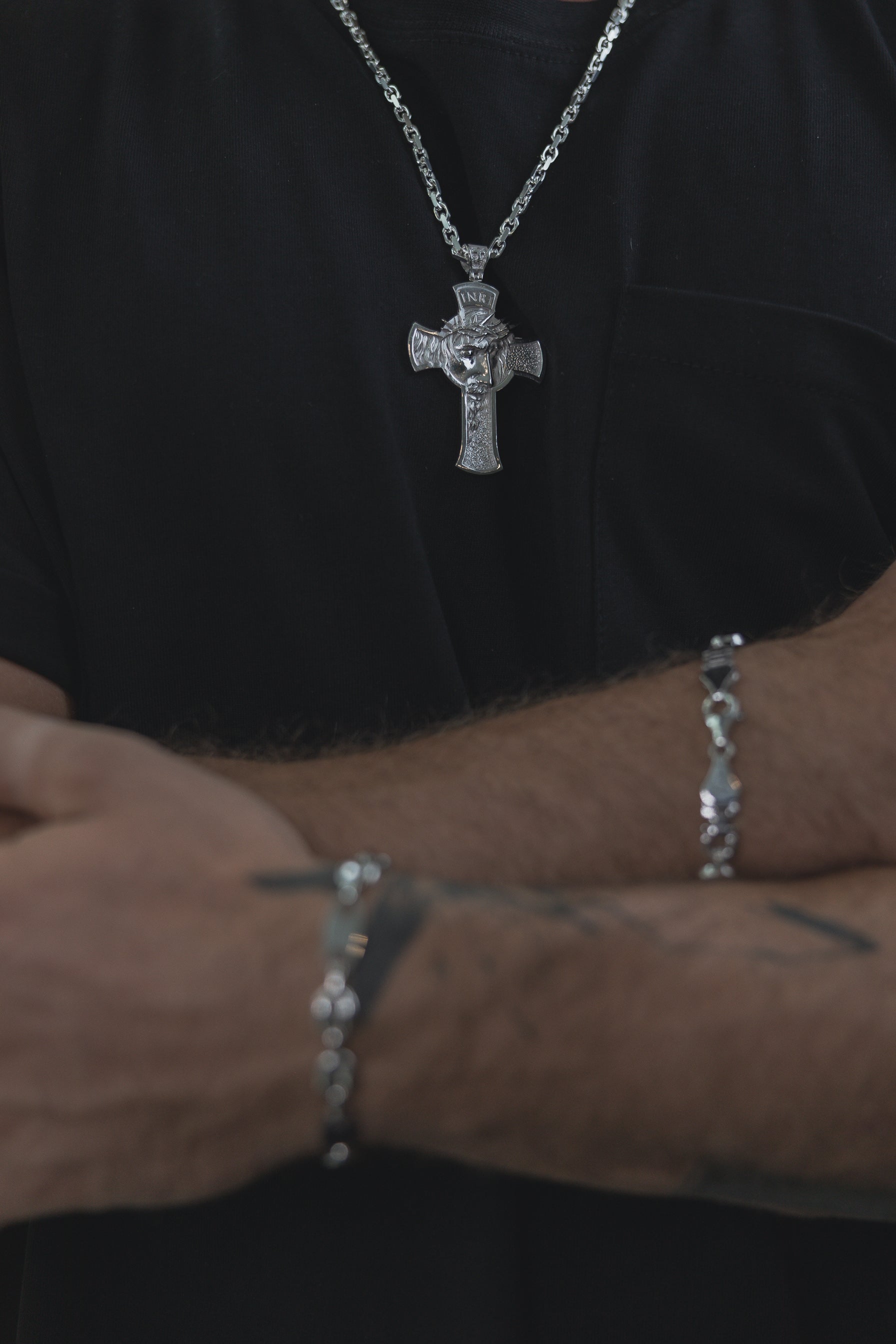 Kreuz Jesus Anhänger 925 Sterling Silber - Neun - Siebzig