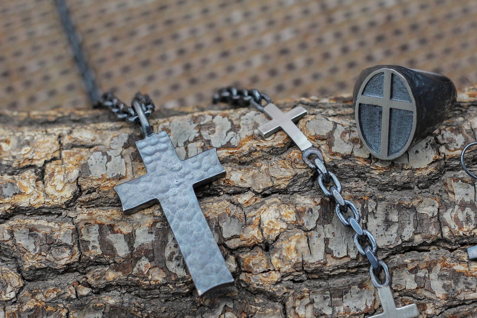 Kreuz Anhänger Gehämmert 925 Sterling Silber - Neun - Siebzig