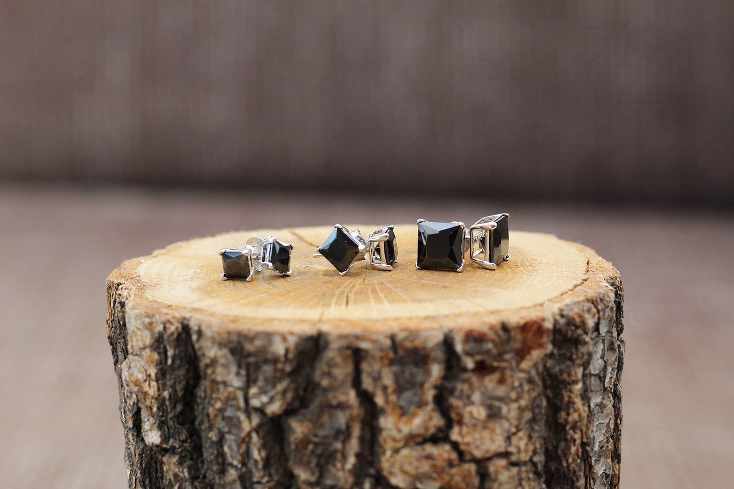 Ohrstecker Medieval 925 Sterling Silber - Neun - Siebzig